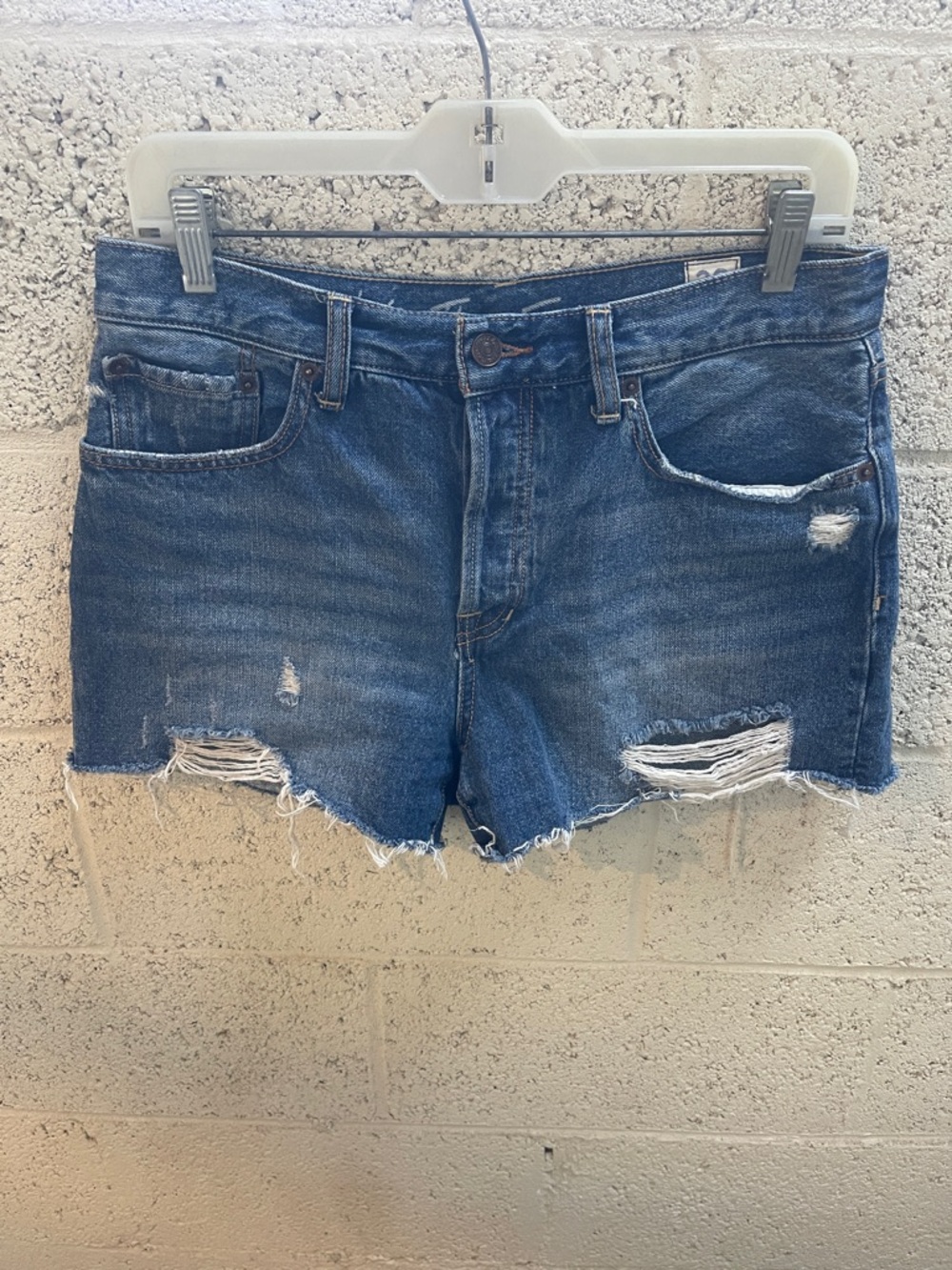 We the Free Women’s Distressed Denim Shorts - Blue